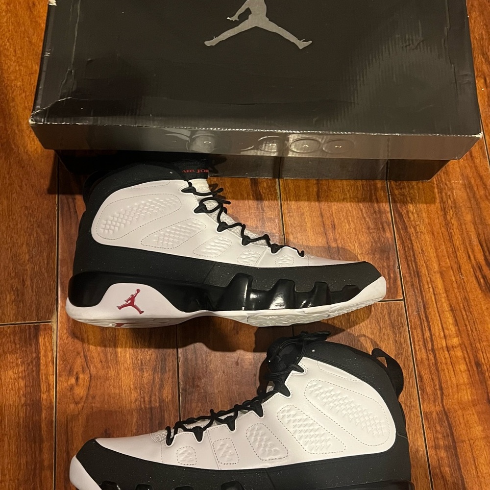 Jordan Retro 9 White and Red-Black Sneakers